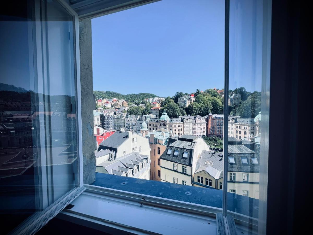 Bohemian City - Amazing View, Garage Karlovy Vary Esterno foto